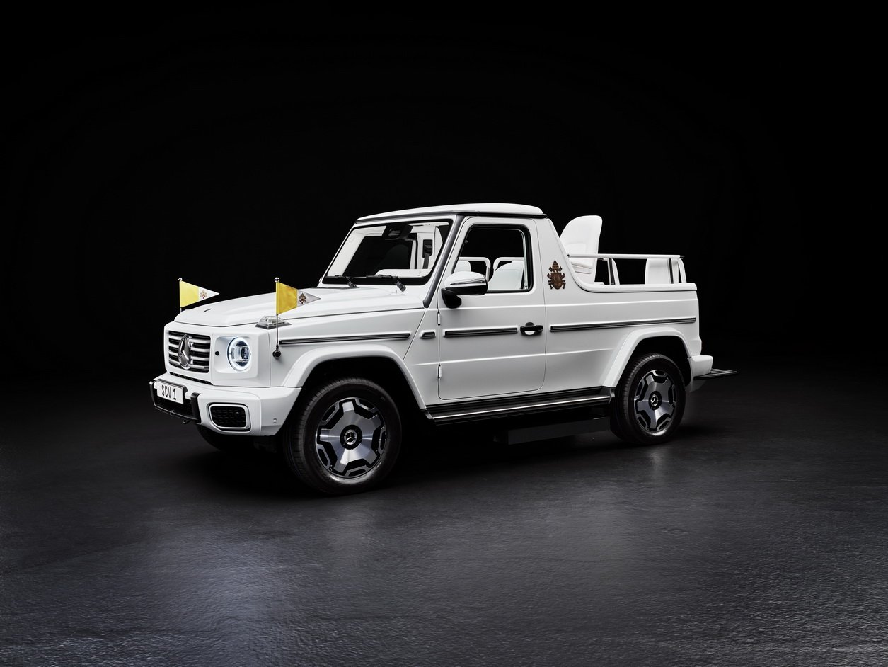 First electric Popemobile! Mercedes-Benz G580 EQ Technology 