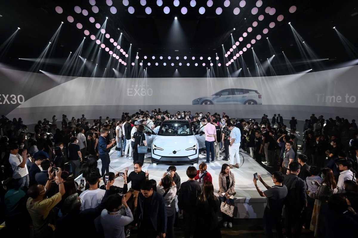 โปรแกรม New Volvo EX30 Roadshow ในกรุงเทพฯและจังหวัดใกล้เคียง ก.ย. – ต.ค. 2566  โปรแกรม New Volvo EX30 Roadshow ในกรุงเทพฯและจังหวัดใกล้เคียง ก.ย. – ต.ค. 2566