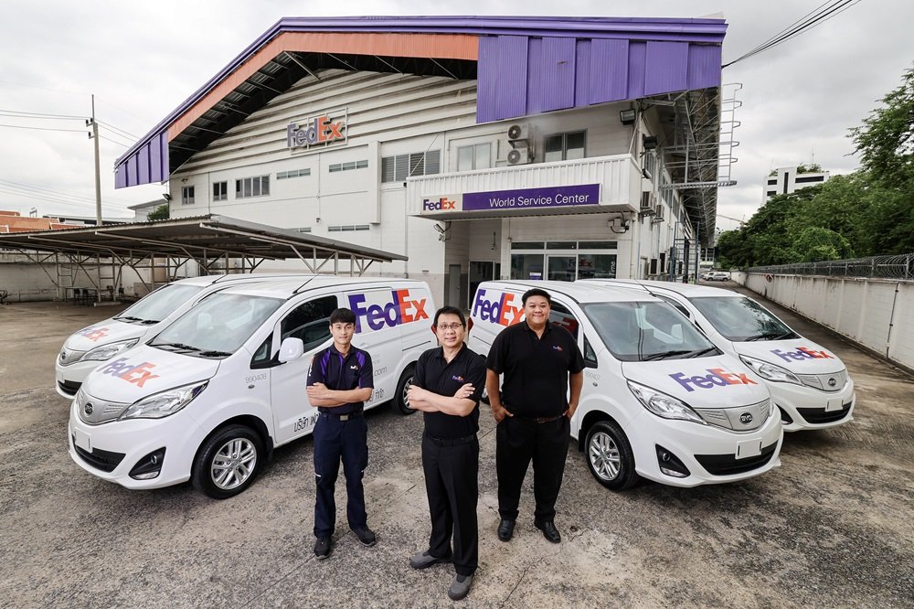 FedEx เสริมรถยนต์ไฟฟ้าให้บริการรับ-ส่งพัสดุในประเทศไทย มุ่งเดินหน้าบรรลุเป้าหมายสู่การขนส่งไร้มลพิษภายในปี 2583