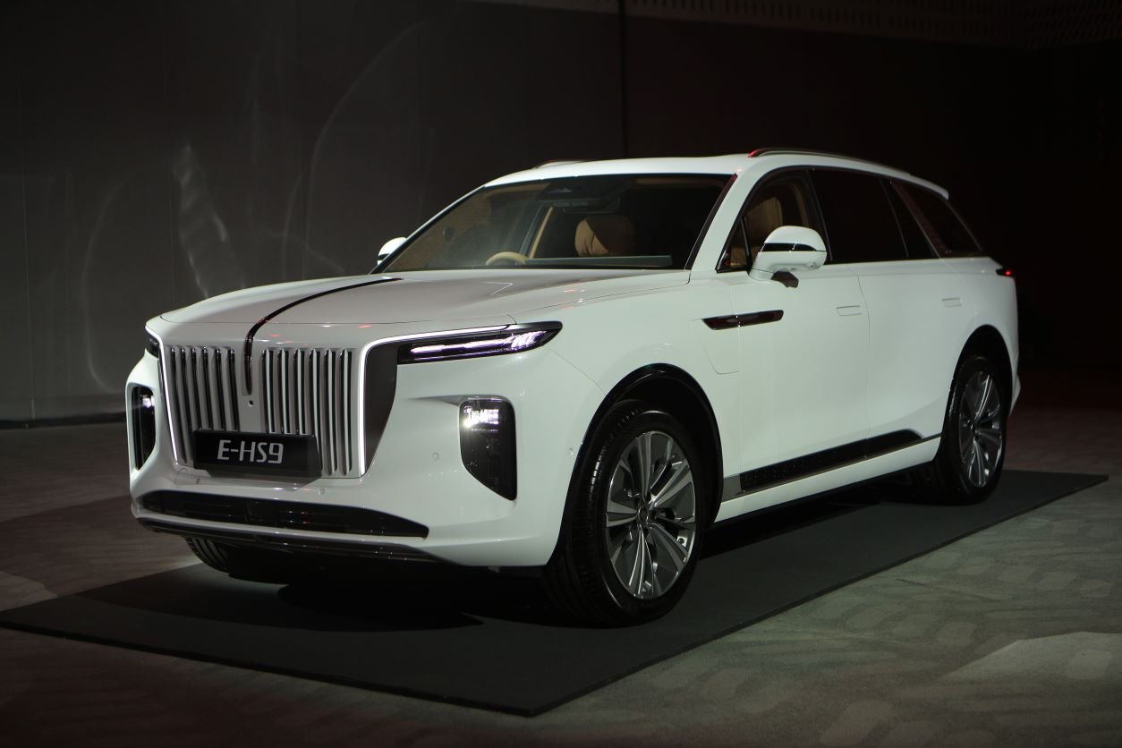เปิดตัวสปอร์ตไฟฟ้า HONGQI E-HS9 วิ่งได้ไกล 760 กม.ราคาเริ่มต้น 2,990,000 บาท เ