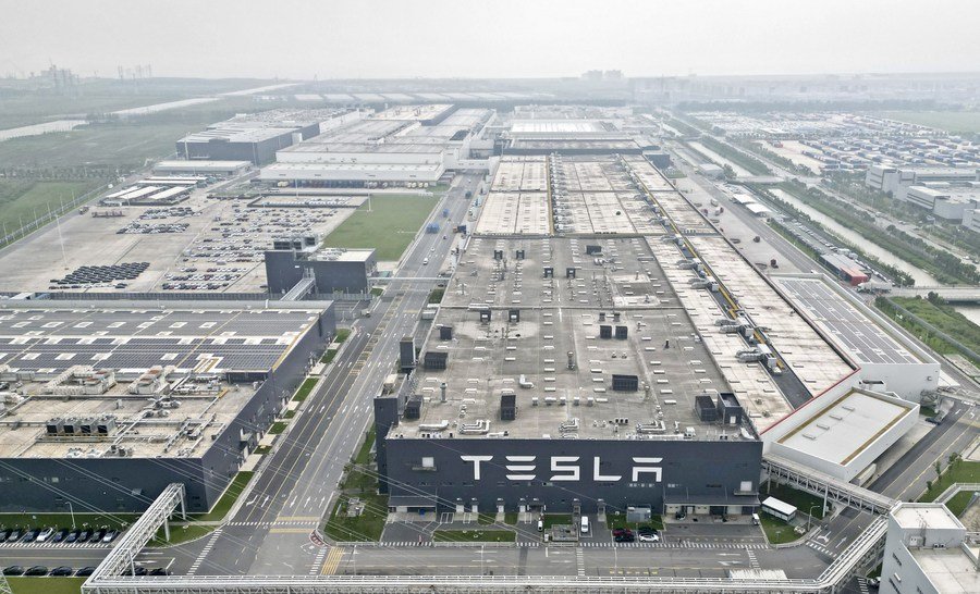 Tesla เปิดตัวเทคโนโลยี Full Self-Driving (FSD) อย่างเป็นทางการในประเทศจีน