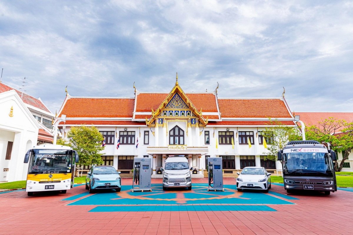 ผู้ประกอบการ EV ส่งมอบยานยนต์ไฟฟ้าให้ “กองทัพเรือ” ทดลองใช้ตามยุทธศาสตร์กองทัพเรือ 20 ปี ผู้ประกอบการ EV ส่งมอบยานยนต์ไฟฟ้าให้ “กองทัพเรือ” ทดลองใช้ตามยุทธศาสตร์กองทัพเรือ 20 ปี