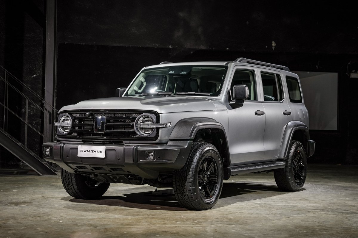 All New GWM TANK 300 HEV สีเทา All New GWM TANK 300 HEV สีเทา