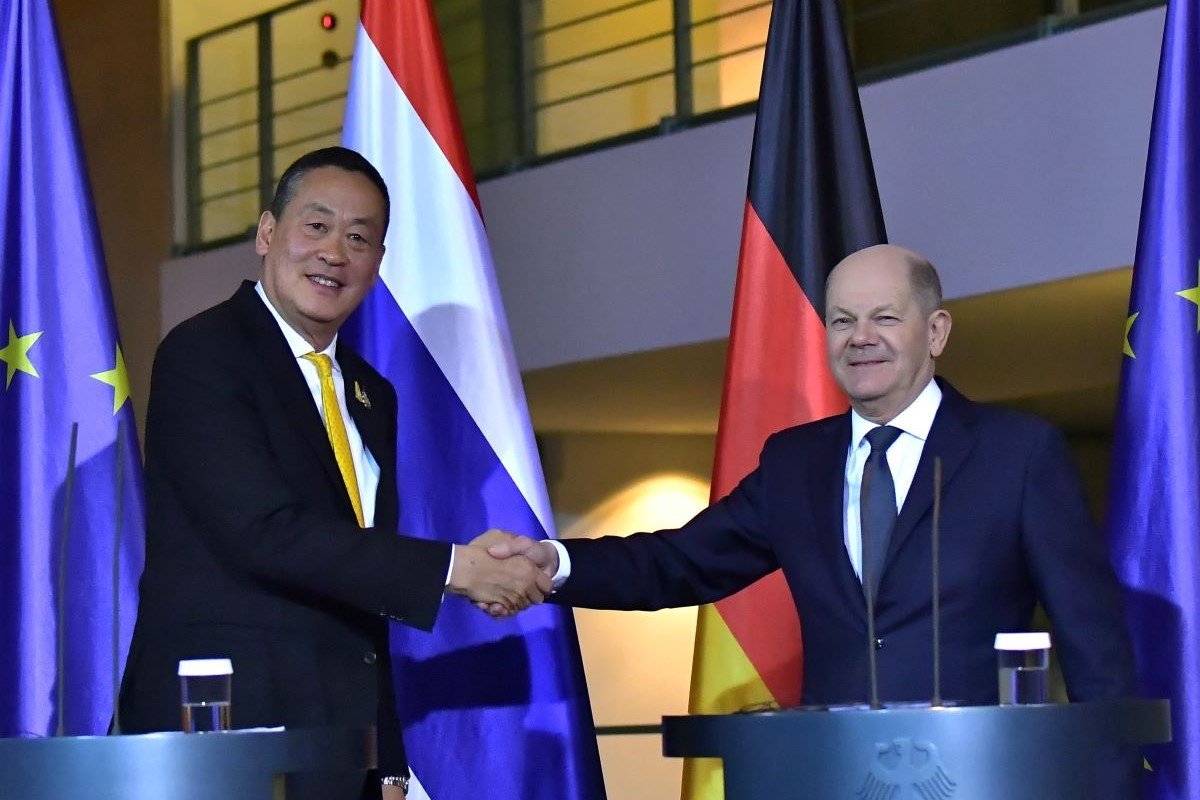 นายกฯ ไทย แถลงข่าวร่วม นายกฯเยอรมนี พร้อมส่งเสริมพลังงานสะอาด ไฮโดรเจนสีเขียว และยานยนต์ไฟฟ้า นายกฯ ไทย แถลงข่าวร่วม นายกฯเยอรมนี พร้อมส่งเสริมพลังงานสะอาด ไฮโดรเจนสีเขียว และยานยนต์ไฟฟ้า