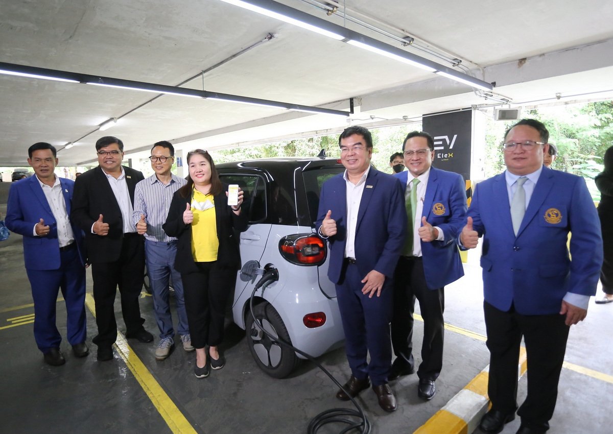 สถานีชาร์จอีวี EGAT Smart Energy Solutions สวนสัตว์เชียงใหม่ สถานีชาร์จอีวี EGAT Smart Energy Solutions สวนสัตว์เชียงใหม่