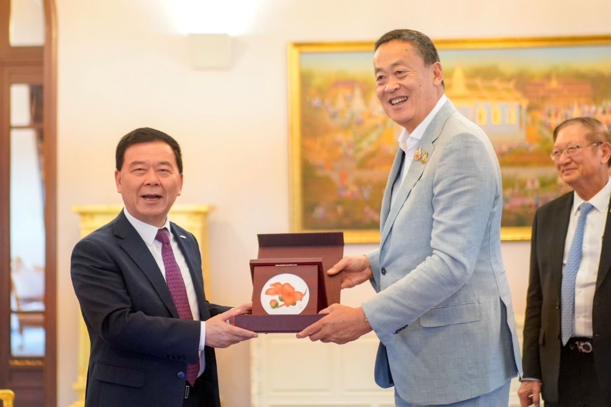 นายกฯ หารือ ประธาน GAC Group ย้ำศักยภาพไทยพร้อมเป็นฐานการผลิตอุตสาหกรรมยานยนต์ไฟฟ้าของโลก  นายกฯ หารือ ประธาน GAC Group ย้ำศักยภาพไทยพร้อมเป็นฐานการผลิตอุตสาหกรรมยานยนต์ไฟฟ้าของโลก
