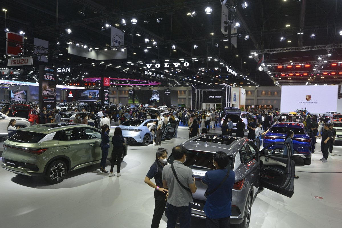 โตไม่หยุด! ยอดจดทะเบียนรถยนต์ไฟฟ้า 100%  สะสมทะลุ 53,087 คัน โตไม่หยุด! ยอดจดทะเบียนรถยนต์ไฟฟ้า 100%  สะสมทะลุ 53,087 คัน