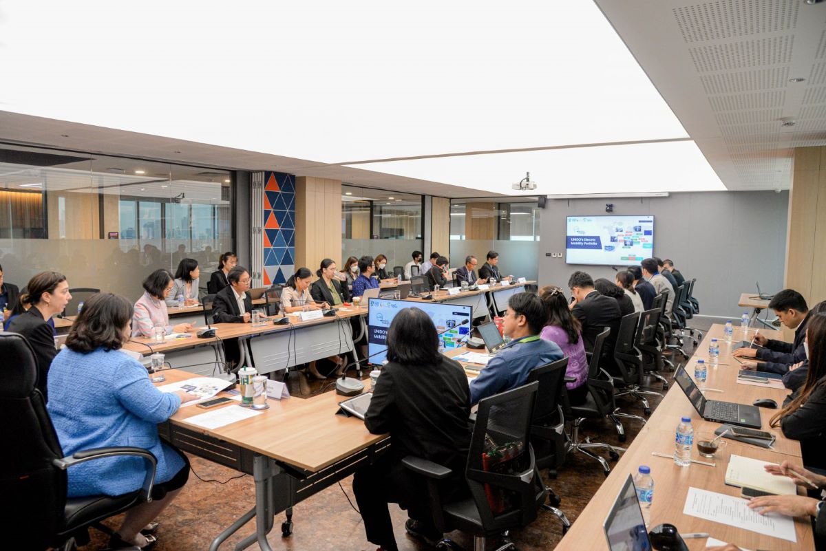 สกพอ.ร่วมประชุม UNIDO สวทช. อบก. และเทศบาลระยอง ผลักดันโครงการยานยนต์ไฟฟ้าในพื้นที่อีอีซี