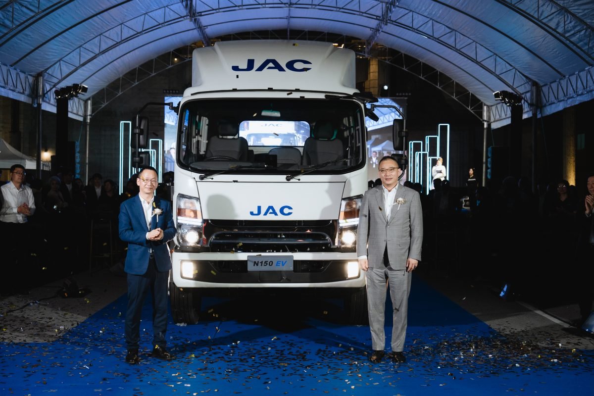 JAC Motors X DCH Motors รุกตลาดยานยนต์พาณิชย์ พร้อมเปิดตัว N150EV รถบรรทุกไฟฟ้า 15 ตัน