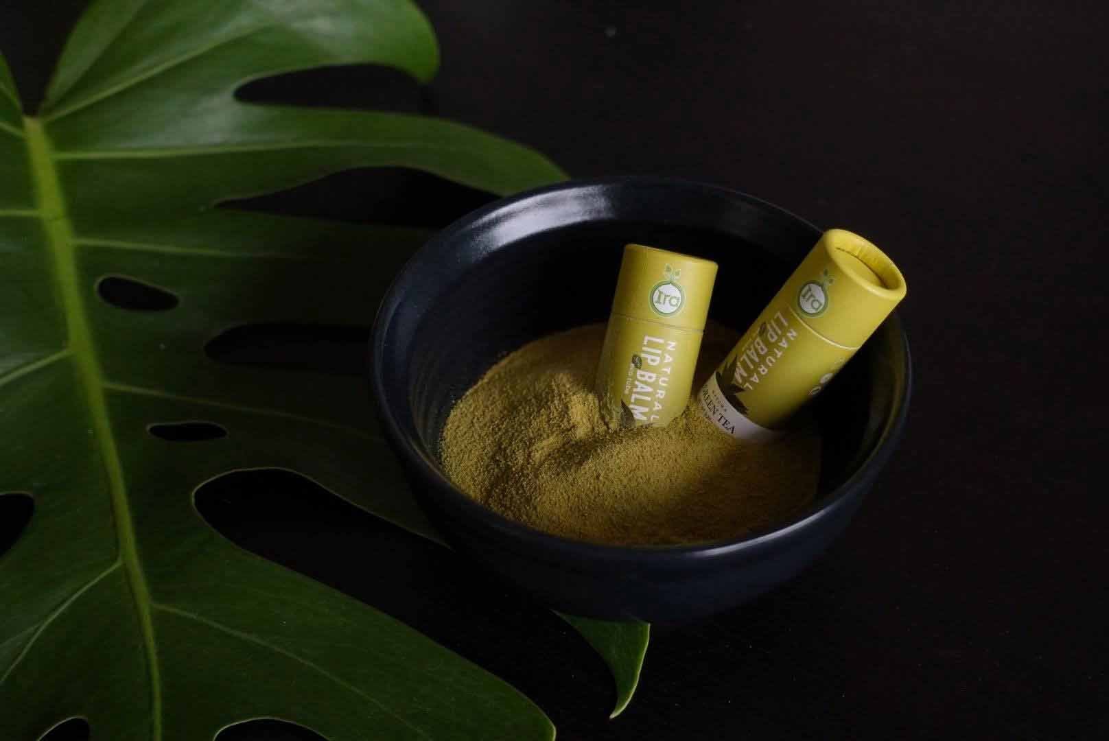 Ira Eco Tube:Matcha Green Tea ช่วยป้องกันริมฝีปากจากเเสงเเดด - iranatural