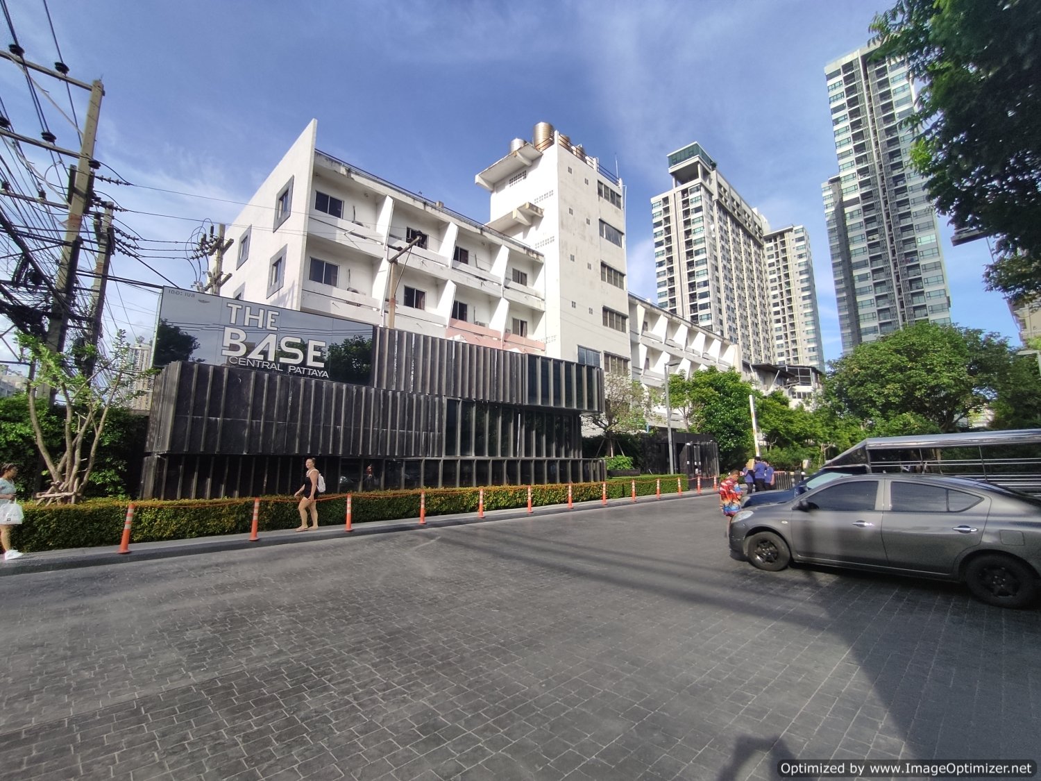 Condo for sale The Base Central Pattaya , 1 bedroom , 29.77 sq m. , 4th floor, opposite Central Festival Pattaya !!