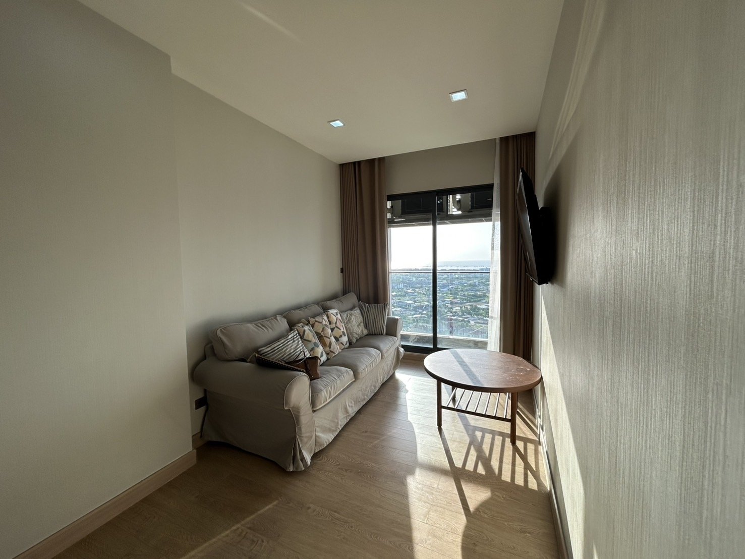Infinity One Condo คอนโด Infinity One ชลบุรี | 1 นอน ชั้น 32 ใกล้เซ็นทรัล