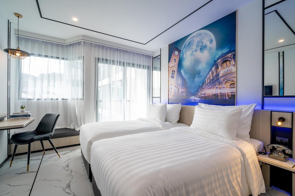 Ratri Hotel Phuket Old Town Travelforfunfun Ratri hotel phuket old town travelforfunfun