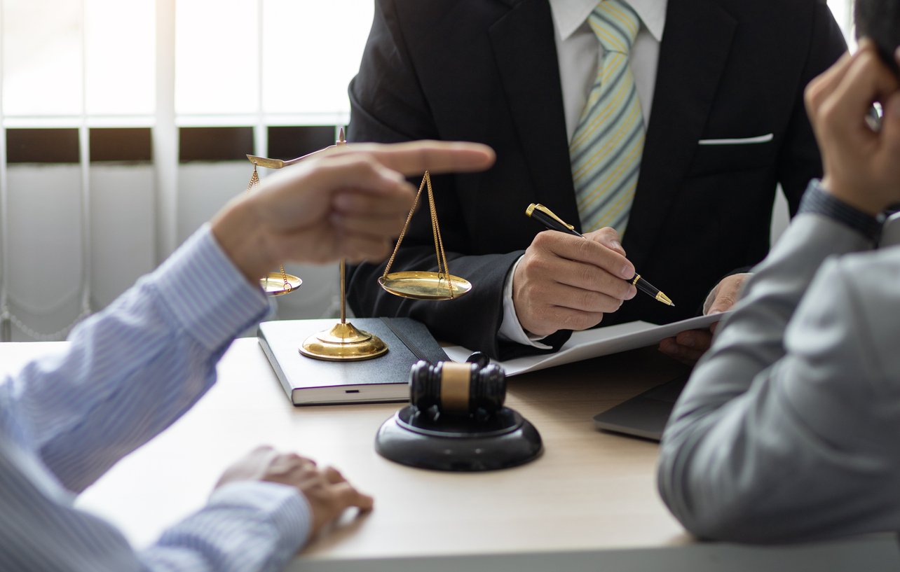 ข้อสัญญาอนุญาโตตุลาการ (Arbitration Clause) สำคัญกว่าที่คิด ข้อสัญญาอนุญาโตตุลาการ (Arbitration Clause) สำคัญกว่าที่คิด