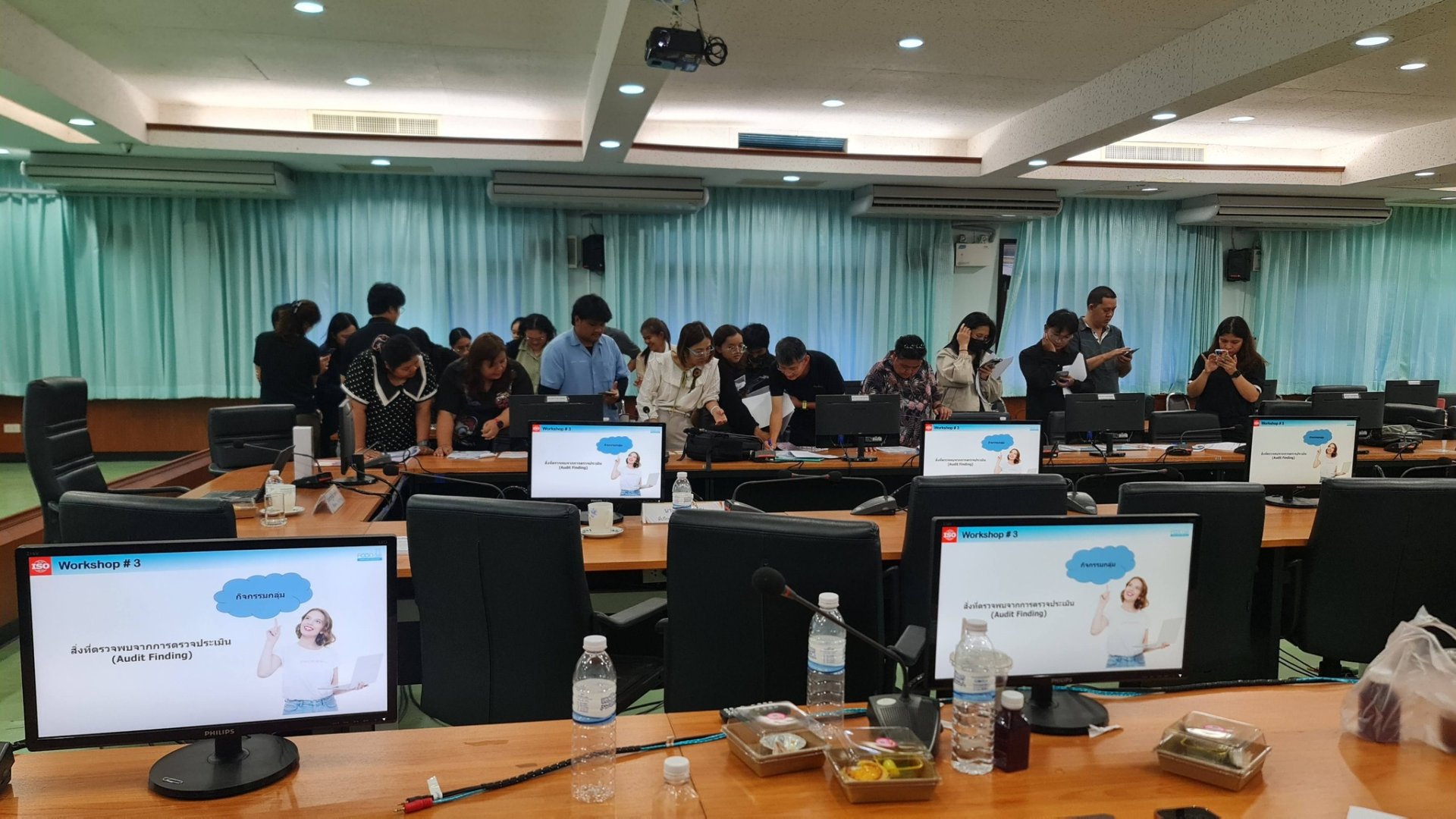 ภาพกิจกรรมการบรรยาย หลักสูตร Internal Audit ISO/IEC 17025 