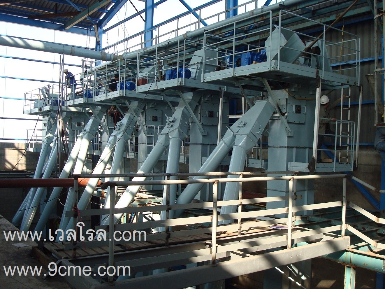 กระพ้อ(Bucket elevator(continuous buckets)) กระพ้อ(Bucket elevator(continuous buckets))