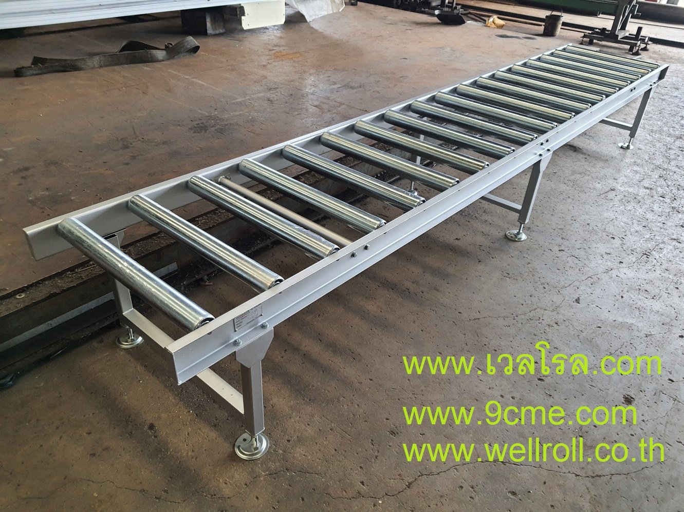 ลูกกลิ้งคอนเวเยอร์(Free roller conveyor) ลูกกลิ้งคอนเวเยอร์(Free roller conveyor)