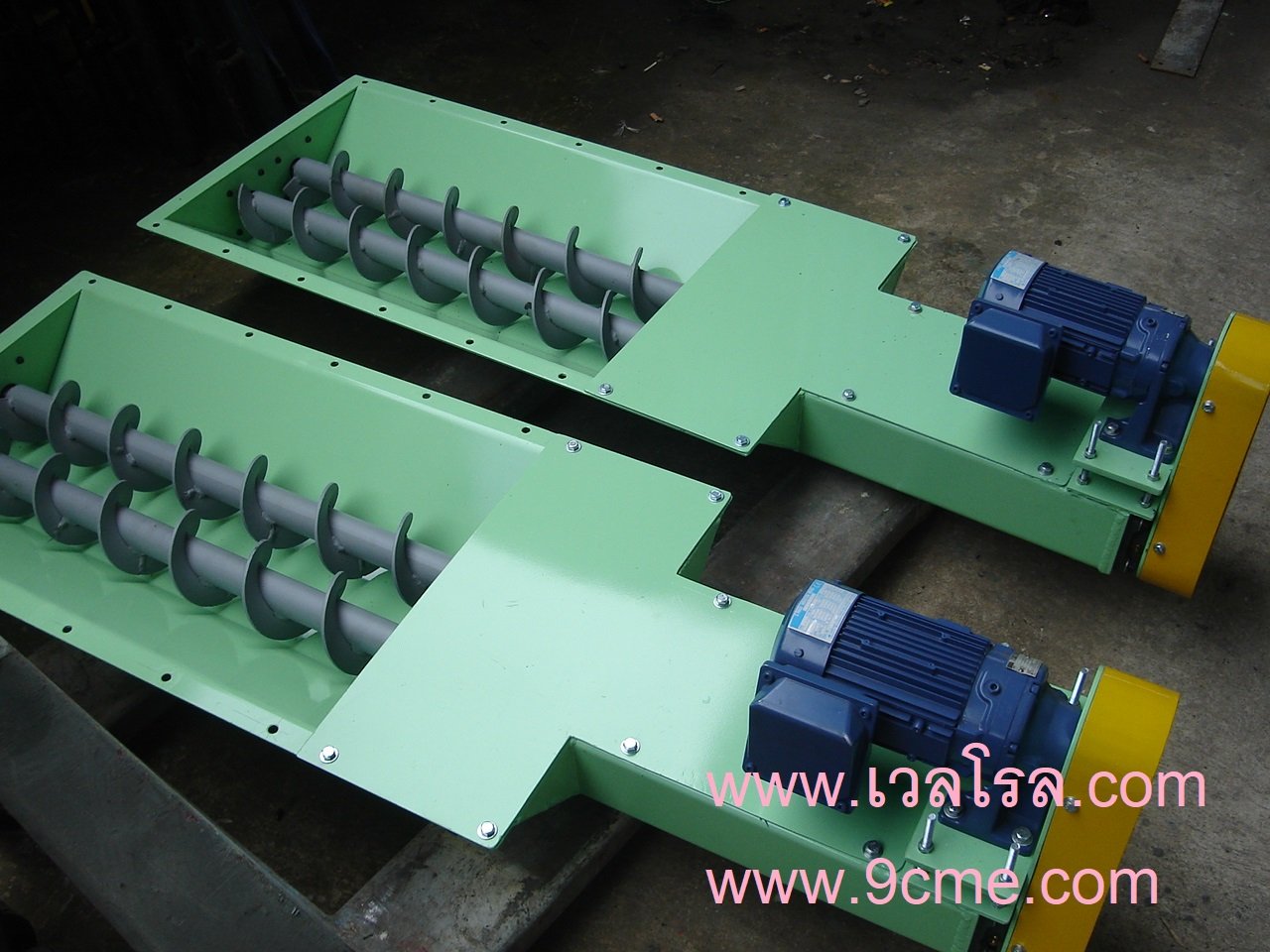 สกรูลำเลียงแบบ2แกน(twin screw conveyor) สกรูลำเลียงแบบ2แกน(twin screw conveyor)