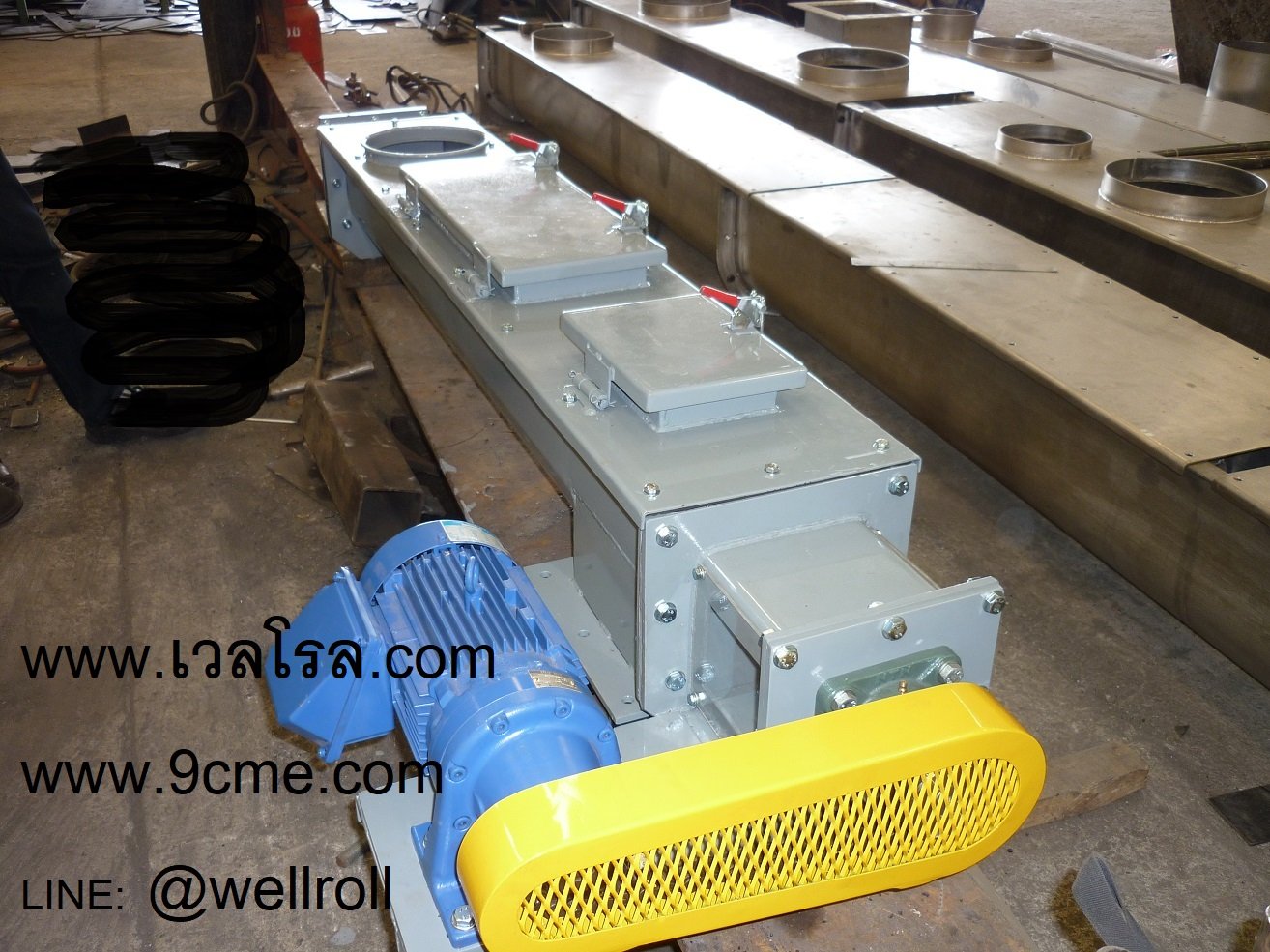 สกรูคอนเวเยอร์(Screw conveyor) สกรูคอนเวเยอร์(Screw conveyor)