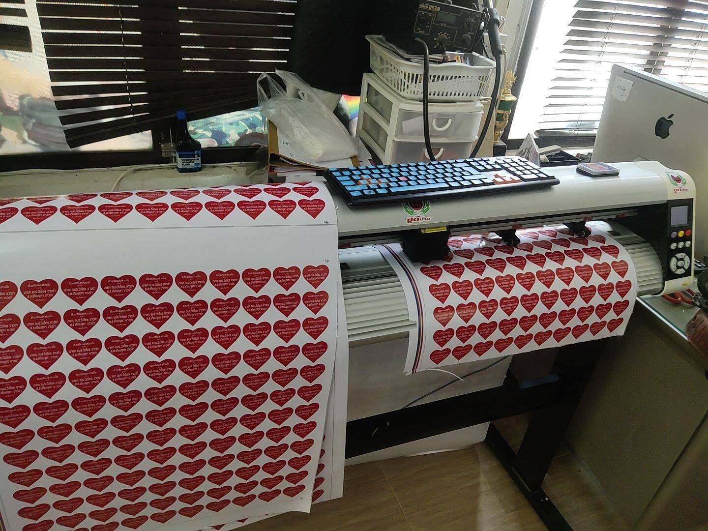 สติ๊กเกอร์พิมพ์ยูวี สติ๊กเกอร์พิมพ์ยูวี