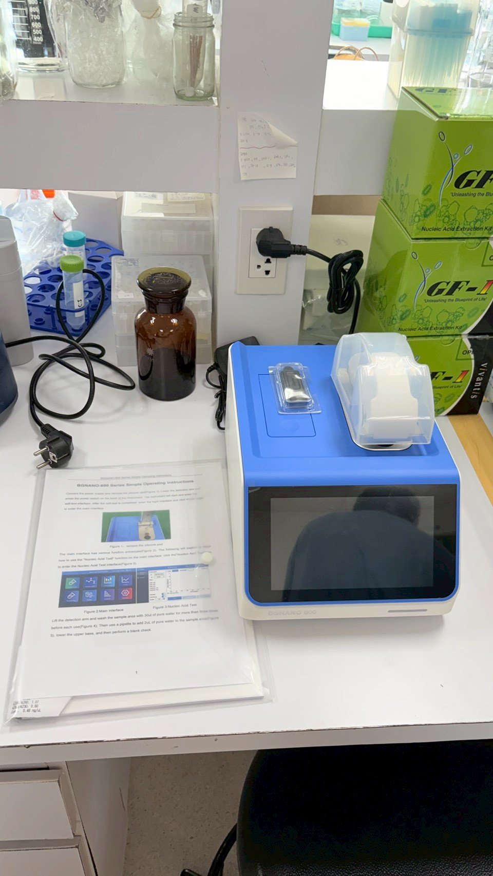 (BGNAN-604) Micro-Stectrophotometer by Bio-Gener