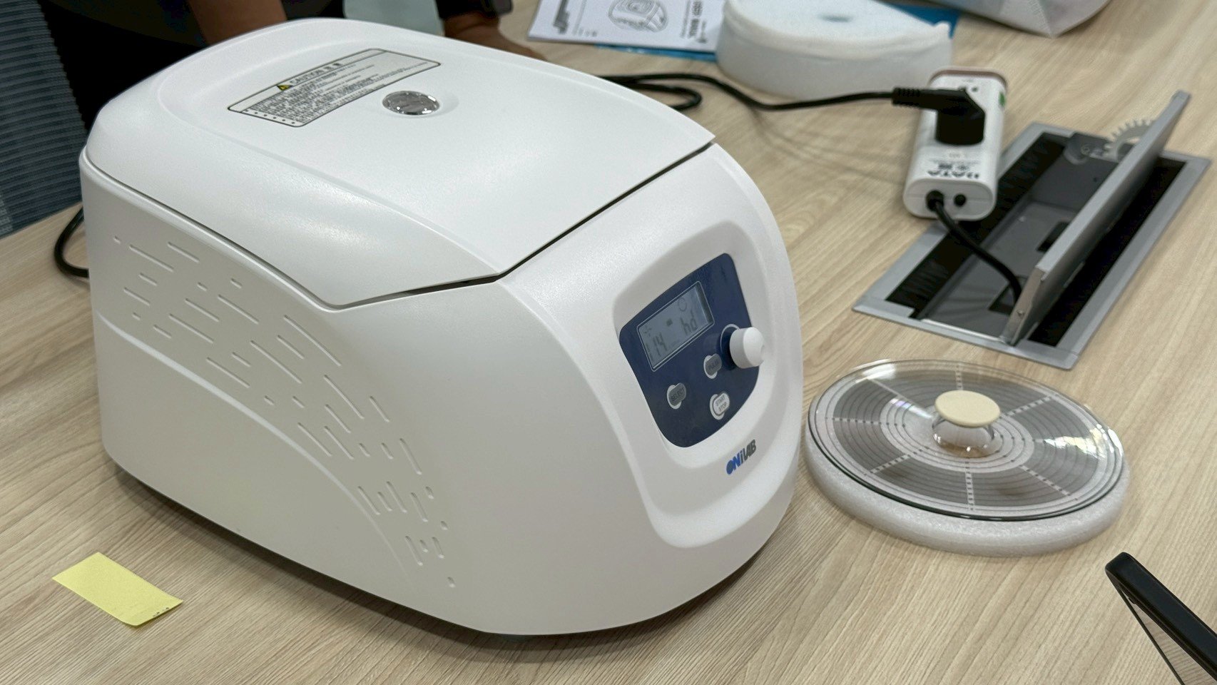 DM1224 High Speed Centrifuge by Onilab