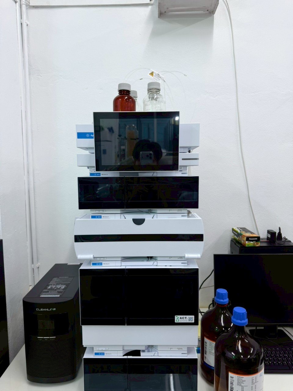 (1260 Infinity III LC System) Analytical HPLC Systems by Agilent