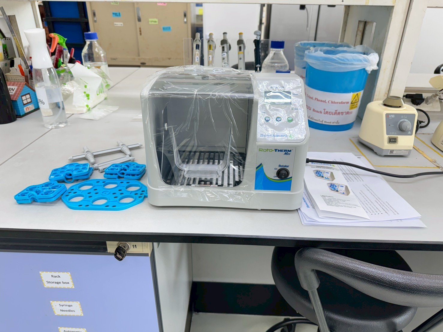 (H2020-E) Roto-Therm™ Incubated Rotator by Benchmark