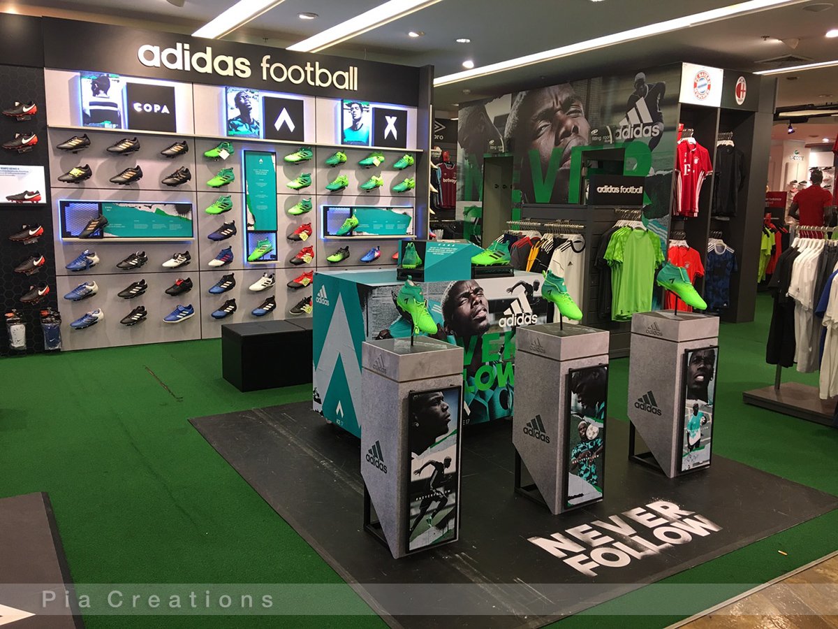 Adidas soccer outlet store