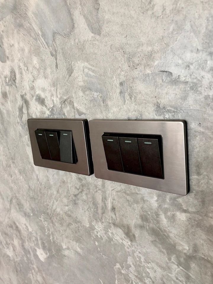 ความรู้สึกสุดๆๆๆ........ของการทำงานแอดมินแนะนำสินค้า คือการที่ลูกค้า แวะกลับมาบอกว่า “สวยงาม”. หลังจากได้ติดตั้งสวิตซ์ไฟเข้ากับบ้านแล้ว ความรู้สึกสุดๆๆๆ........ของการทำงานแอดมินแนะนำสินค้า คือการที่ลูกค้า แวะกลับมาบอกว่า “สวยงาม”. หลังจากได้ติดตั้งสวิตซ์ไฟเข้ากับบ้านแล้ว