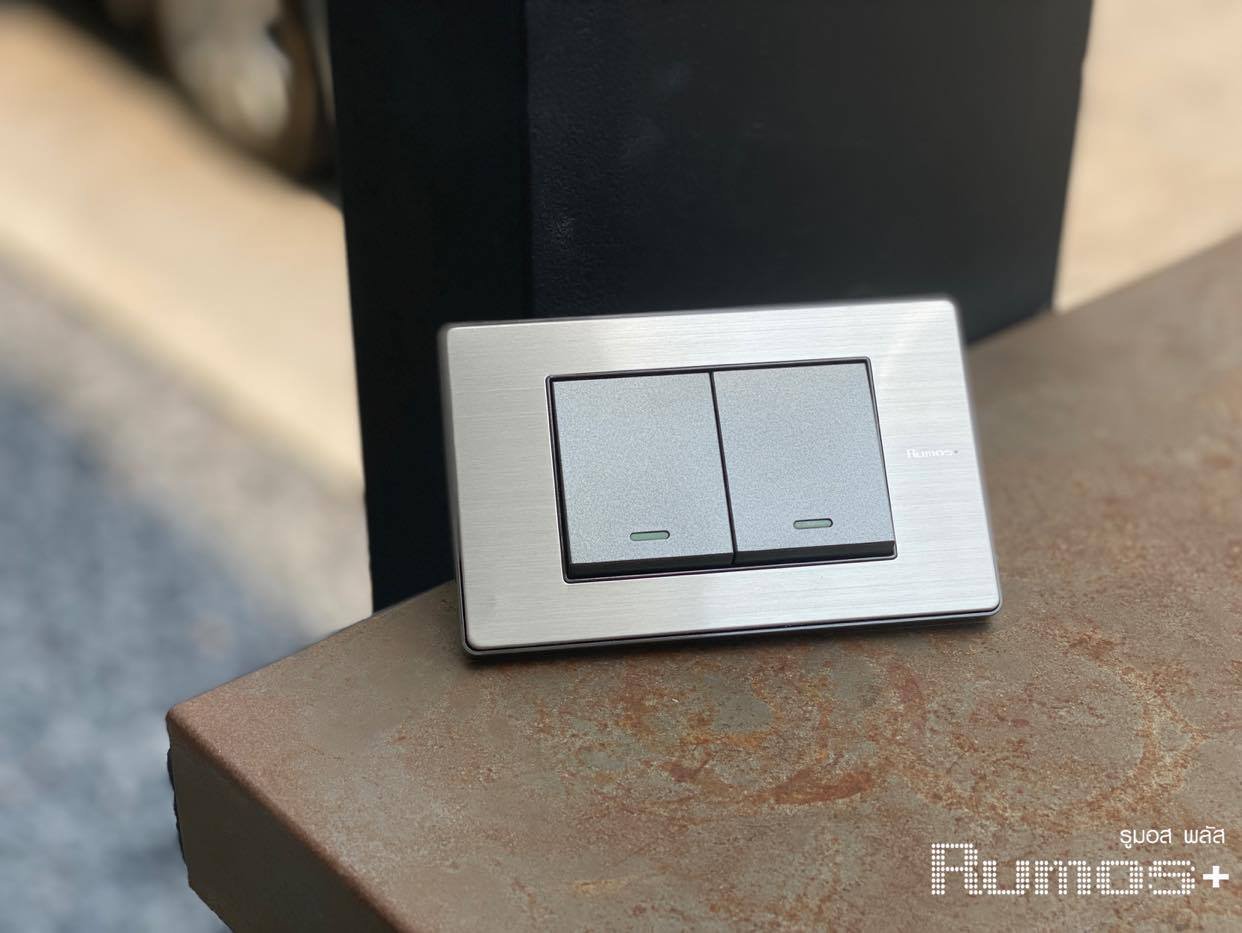 อวดโฉมกันหน่อย รูมอสพลัสเฟรมอลูมิเนียม สวิตซ์ไฟโมเดิร์นดีไซน์ อวดโฉมกันหน่อย รูมอสพลัสเฟรมอลูมิเนียม สวิตซ์ไฟโมเดิร์นดีไซน์