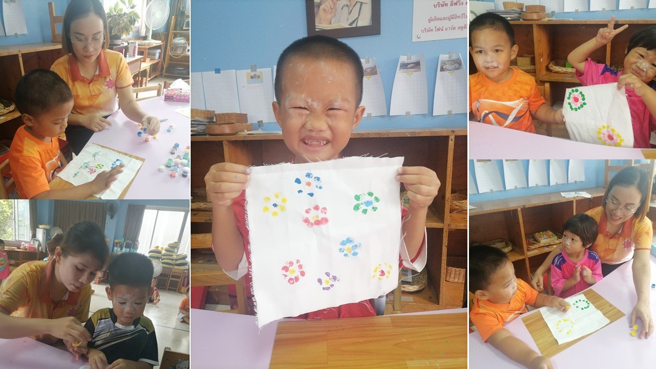 น้องวัยอนุบาลเพ้นท์กระเป๋าด้วยนิ้วมือ น้องวัยอนุบาลเพ้นท์กระเป๋าด้วยนิ้วมือ
