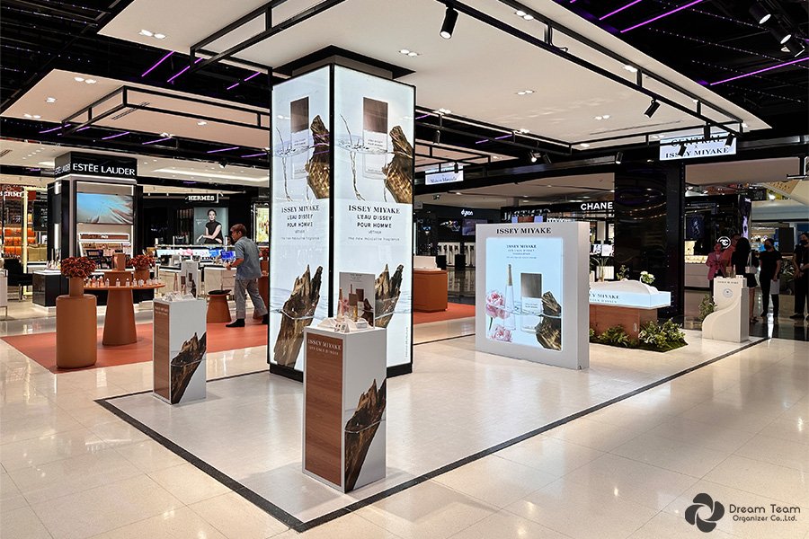 Booth IM Peony & Vetiver Central Ladprao