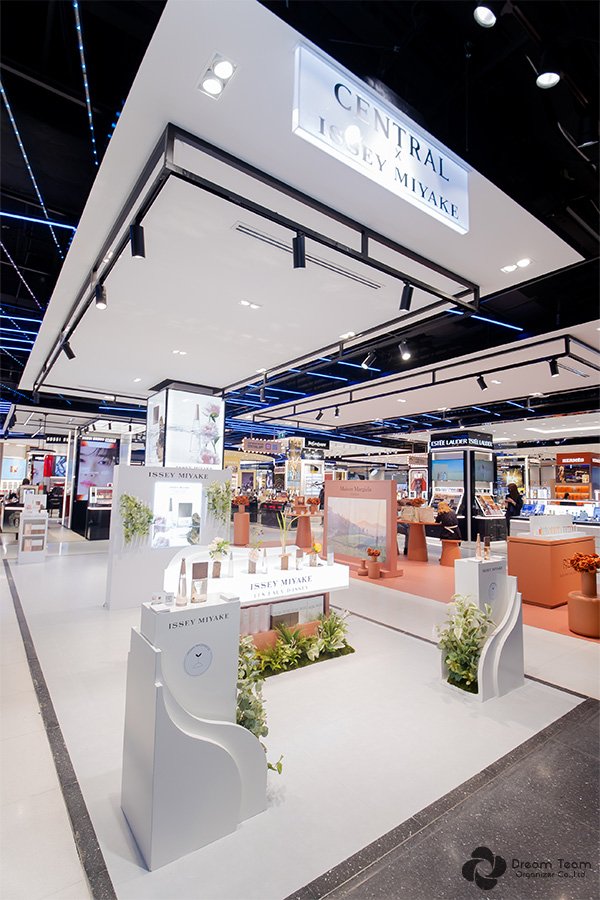 Booth IM Peony & Vetiver Central Ladprao