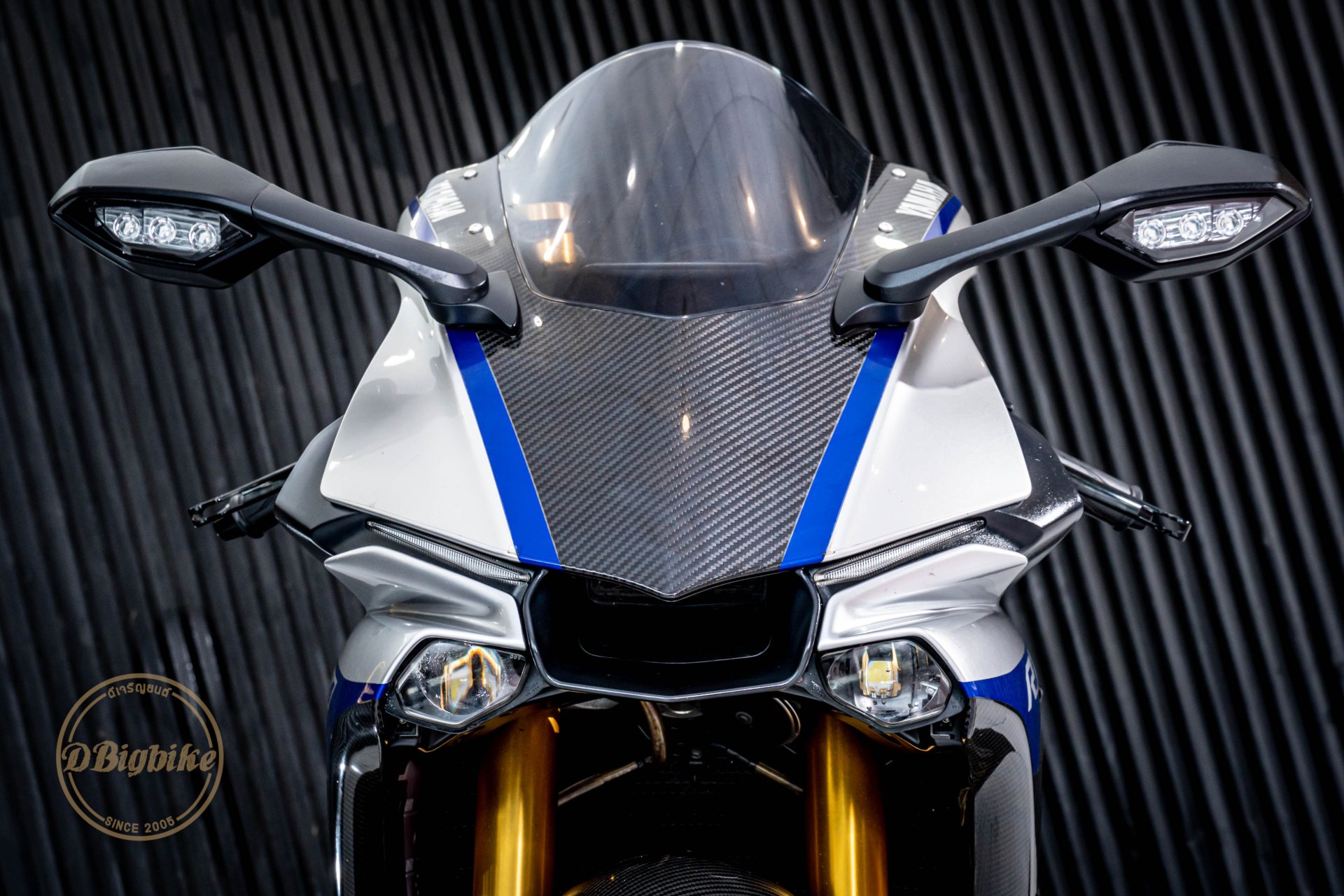 Yamaha YZF R1M