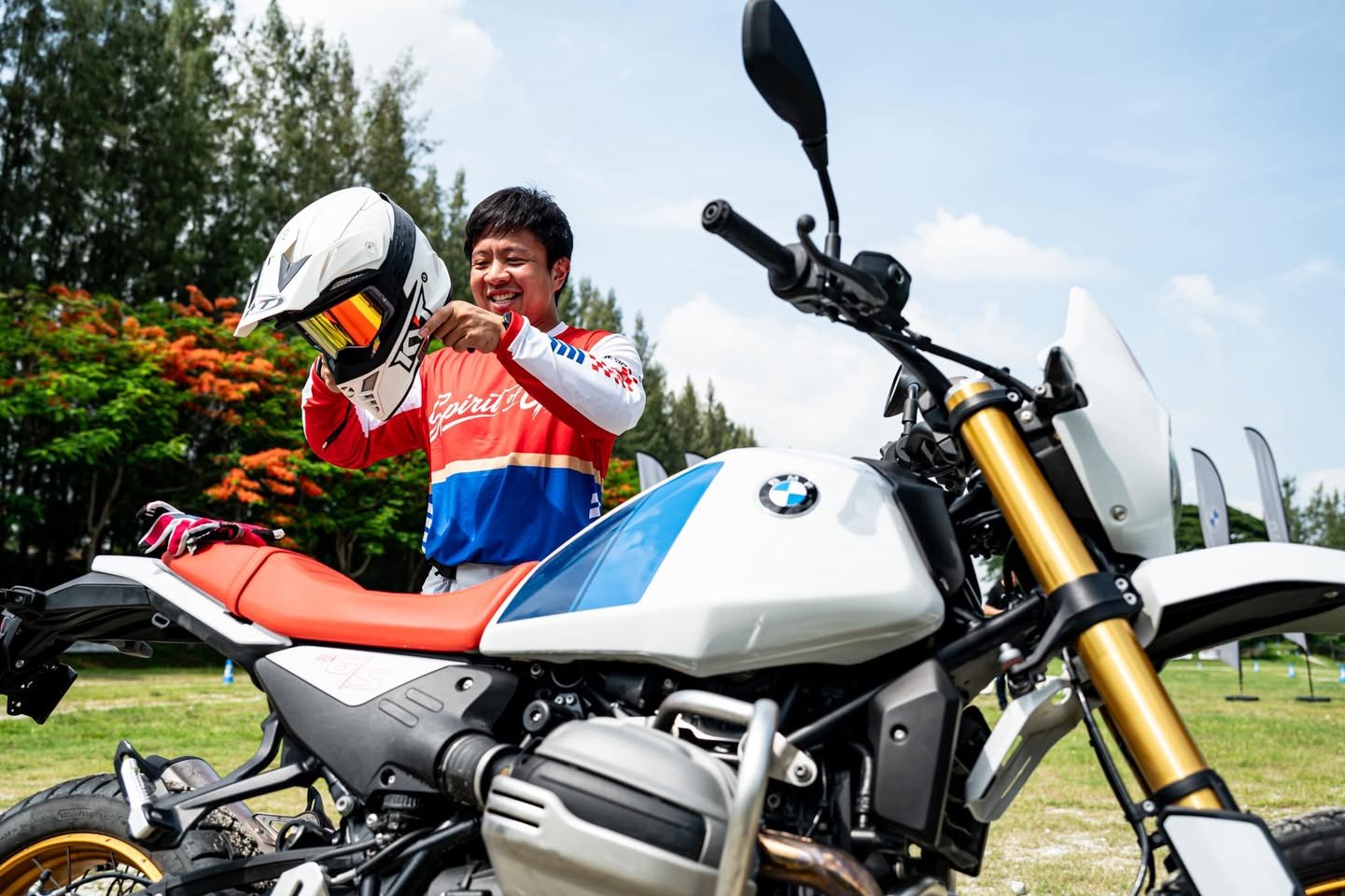BMW R 12 G/S Review