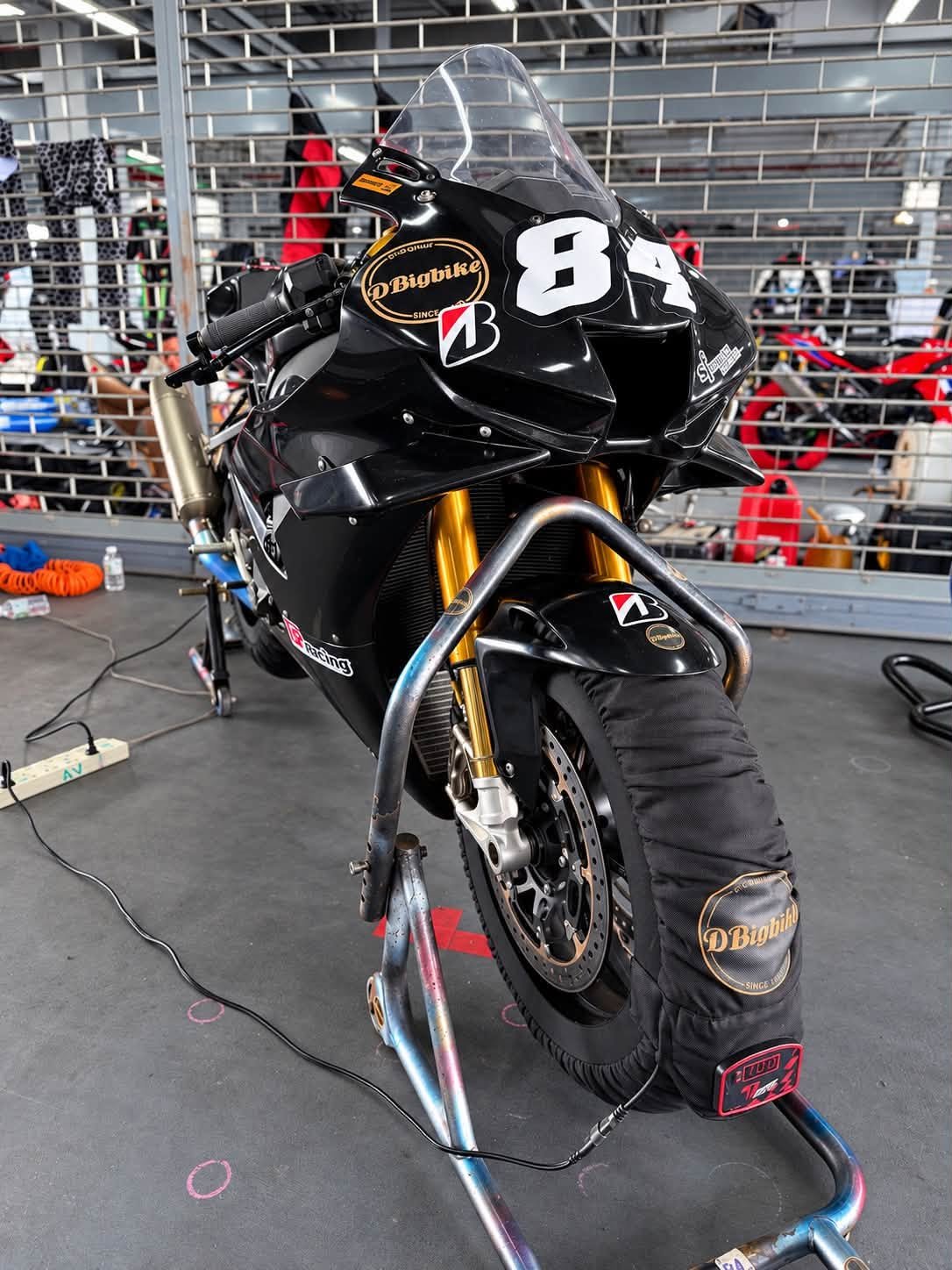 Bridgestone Battlax Trackday!!