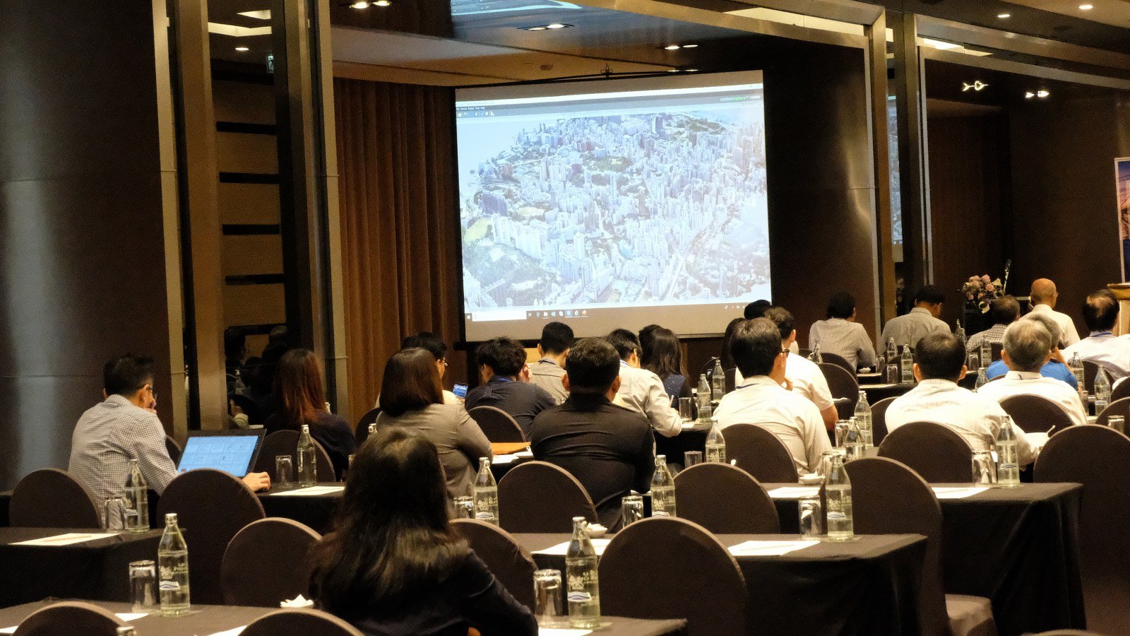 สัมมนาโซลูชั่น Advancing Infrastructure BIM 2019 สัมมนาโซลูชั่น Advancing Infrastructure BIM 2019
