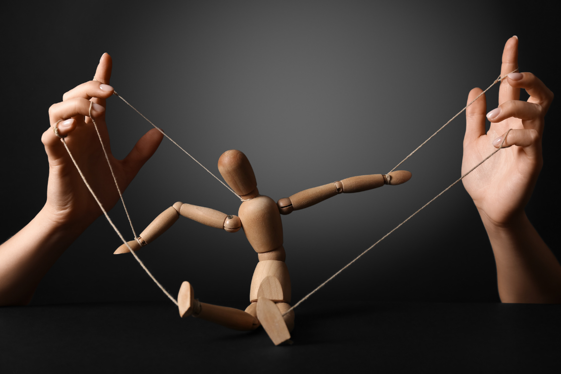 การใช้ชีวิตตามบทที่ไม่ได้เขียนเอง