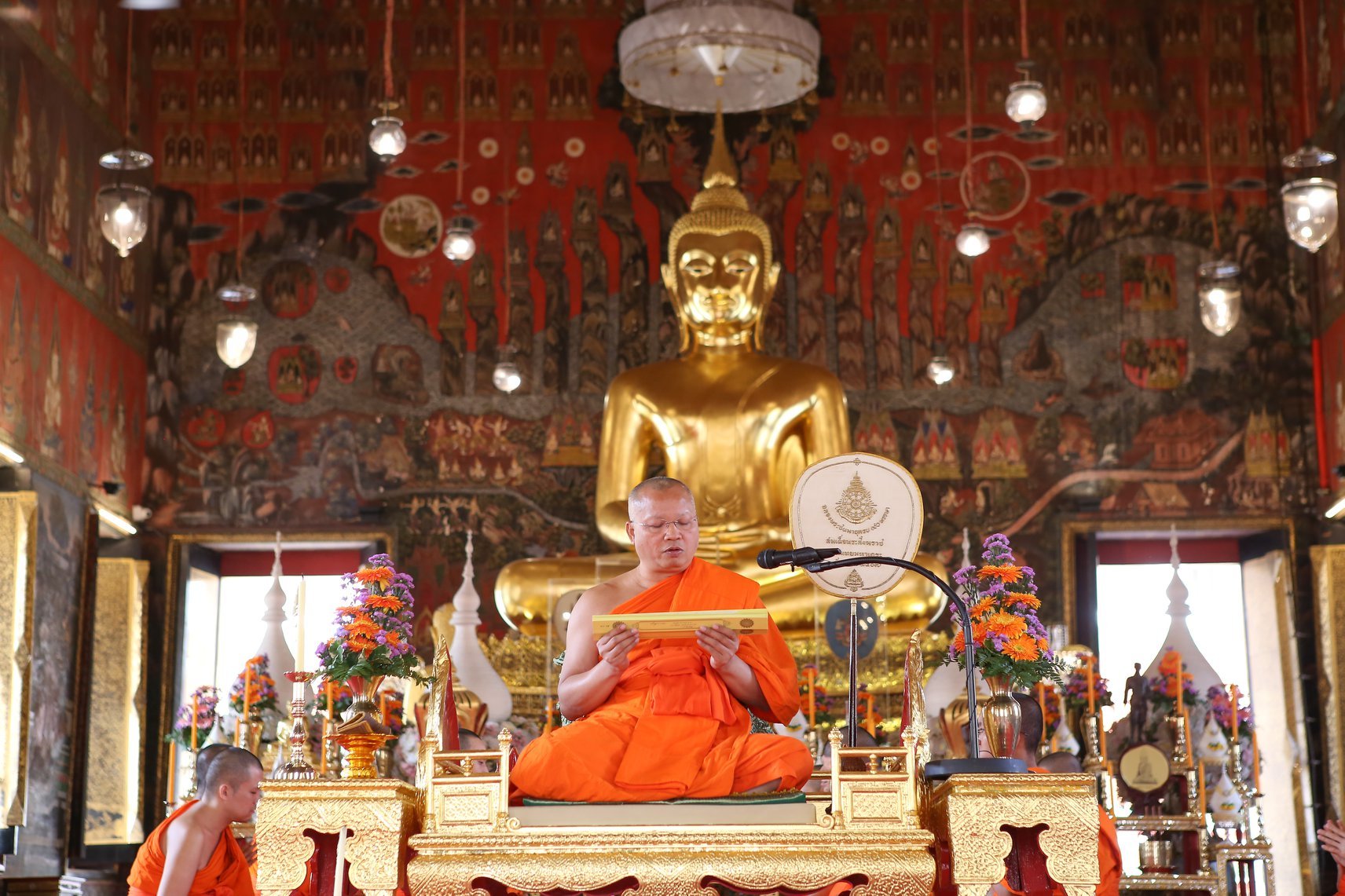 เรื่อง ดิถีวันขึ้นปีใหม่ โดย พระราชธีรคุณ เป็นองค์แสดงธรรมในครั้งนี้ เนื่องในวันธรรมะสวนะ ( วันพระ ) ประจำปีพุทธศักราช ๒๕๖๑ เรื่อง ดิถีวันขึ้นปีใหม่ โดย พระราชธีรคุณ เป็นองค์แสดงธรรมในครั้งนี้ เนื่องในวันธรรมะสวนะ ( วันพระ ) ประจำปีพุทธศักราช ๒๕๖๑