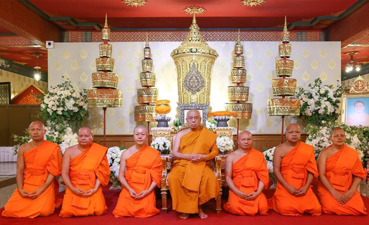 วัดบวรนิเวศวิหาร โดยเจ้าประคุณสมเด็จพระวันรัต เจ้าคณะใหญ่คณะธรรมยุต เจ้าอาวาสวัดบวรนิเวศวิหาร  เป็นเจ้าภาพพิธีบำเพ็ญกุศล สวดพระอภิธรรม อุทิศพระธรรมกิตติโสภณ