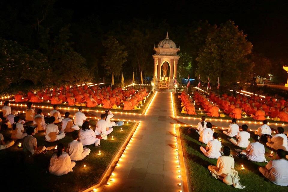 การจาริกปฎิบัติธรรมบูชาพระนวกโพธิ ๑๐๓ รูป ที่ได้รับการบรรพชาและอุปสมบทใต้ต้นพระศรีมหาโพธ์ พุทธคยา ตามโครงการอุปสมบทหมู่เฉลิมพระเกียรติพระบาทสมเด็จพระเจ้าอยู่หัวภูมิพลอดุลยเดชมหาราช