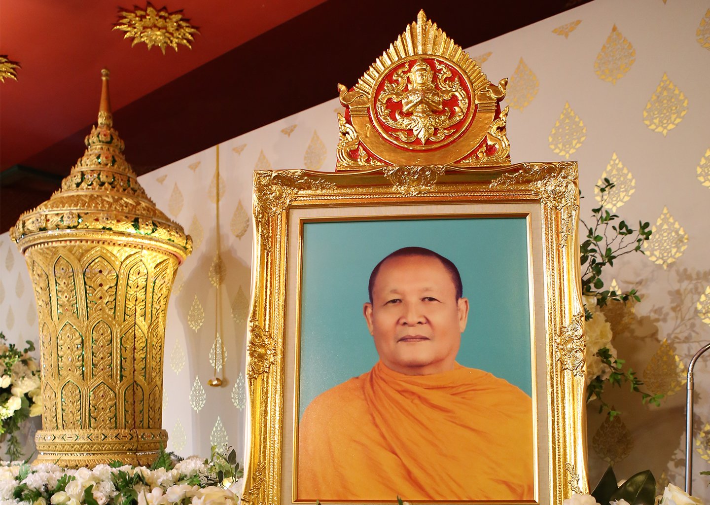 พระวิสิฐคณาาภรณ์ รองเจ้าคณะจังหวัดสระบุรี พร้อมคณะ เป็นเจ้าภาพพิธีบำเพ็ญกุศล สวดพระอภิธรรม  อุทิศพระธรรมกิตติโสภณ (หนู อโนมปญฺโญ) 