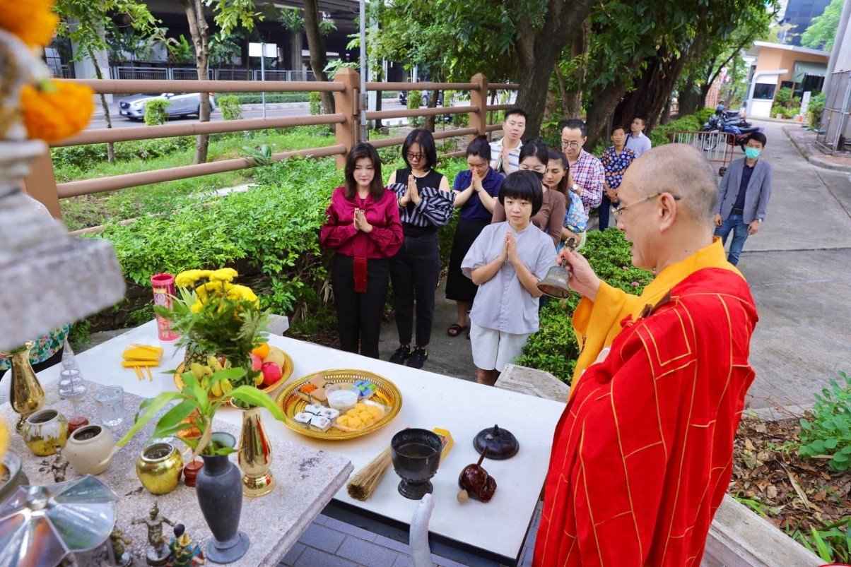 บริษัทไทยเจียระไนกรุ๊ปจำกัด(มหาชน ) ย้ายที่ตั้งบริษัท  บริษัทไทยเจียระไนกรุ๊ปจำกัด(มหาชน ) ย้ายที่ตั้งบริษัท