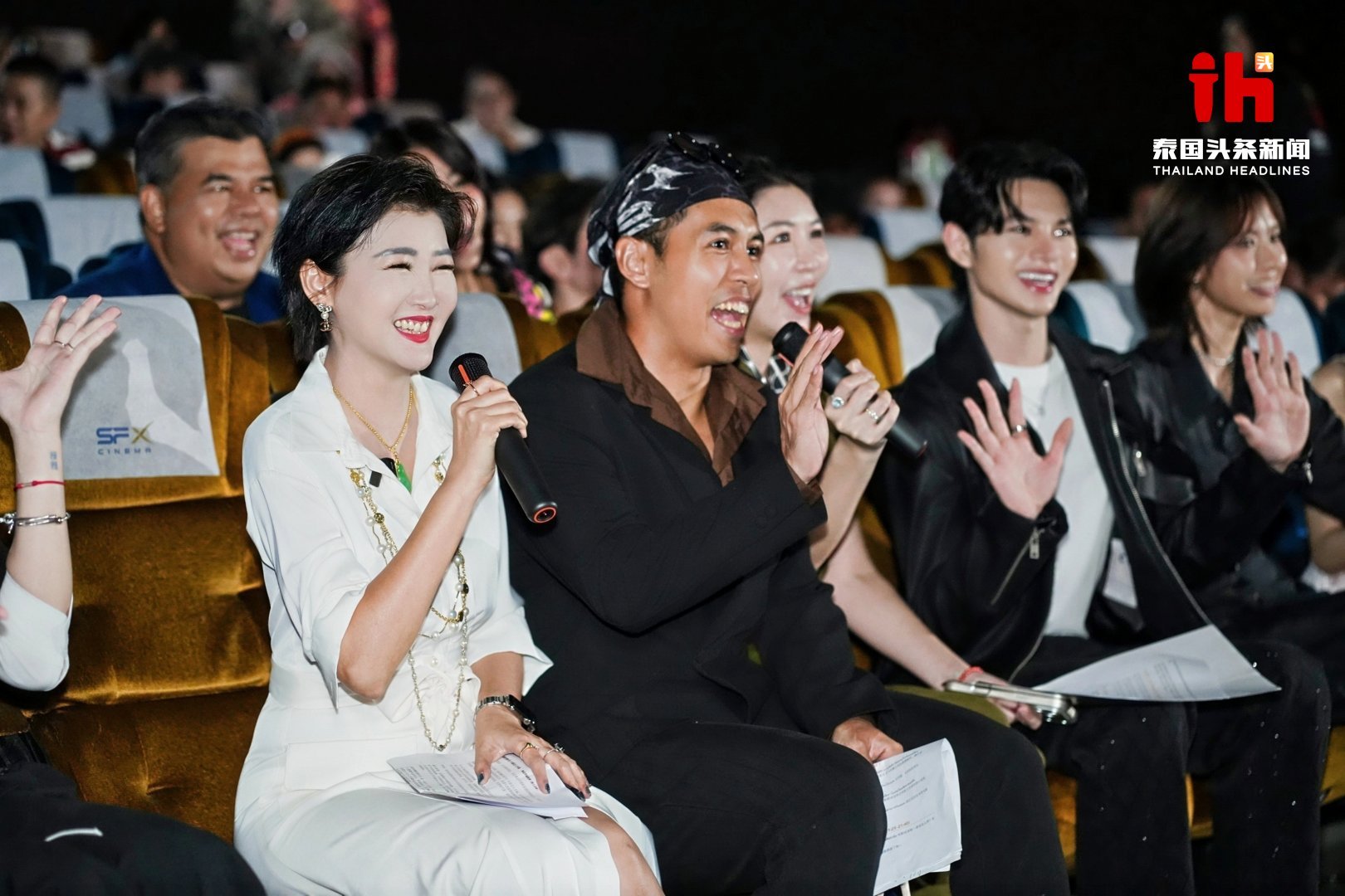 【สื่อจีน-ไทย ศิลปิน และ KOL รวมตัวในงาน Media Night ภาพยนตร์ Dear You: จดหมายรักถึงอาม่า ถ่ายทอดความซาบซึ้งจนผู้ชมหลั่งน้ำตา】เมื่อวันที่ 29 กรกฎาคม พ.ศ.2569