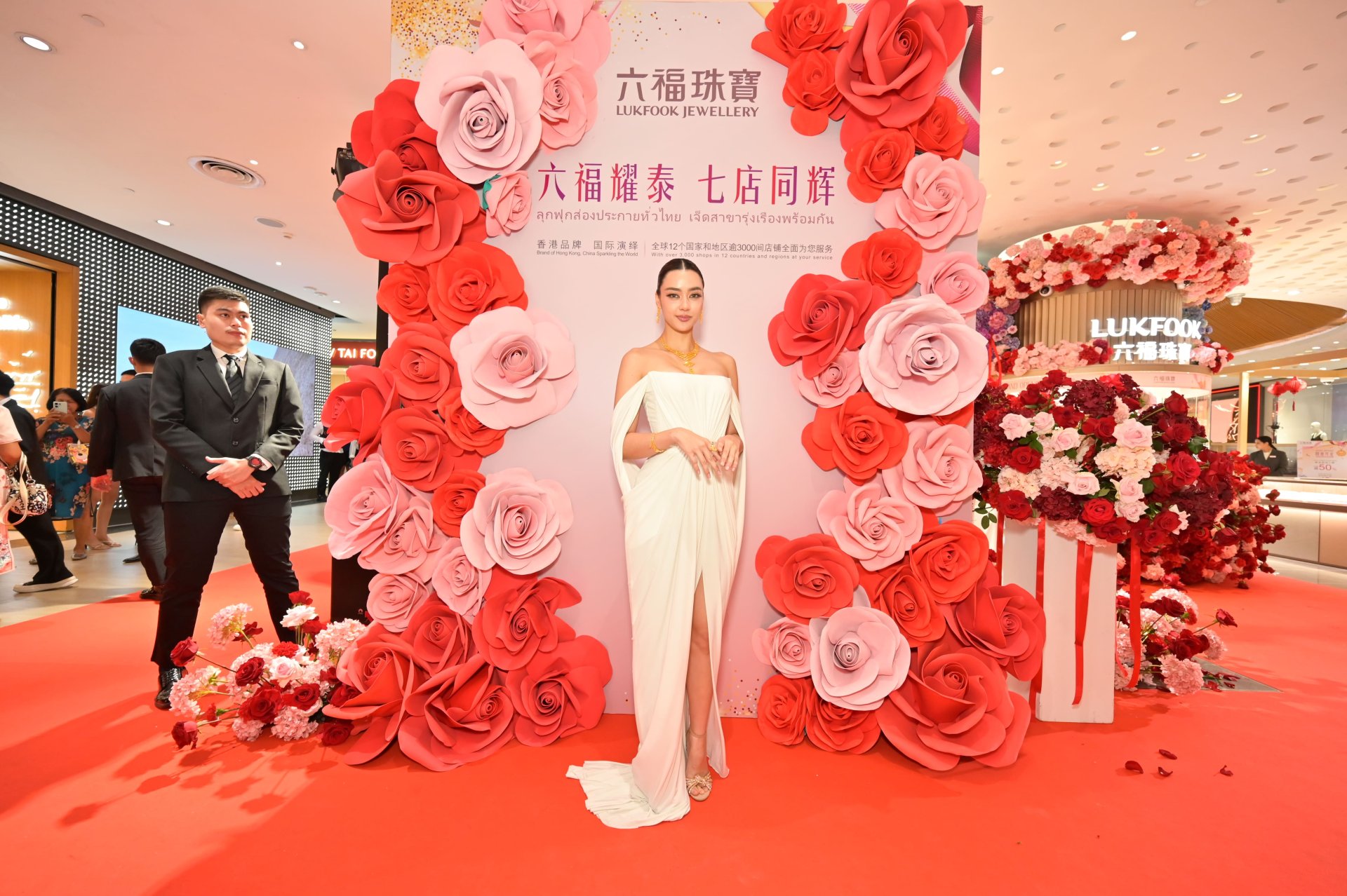 Lukfook Jewellery Phuket Store Grand Opening