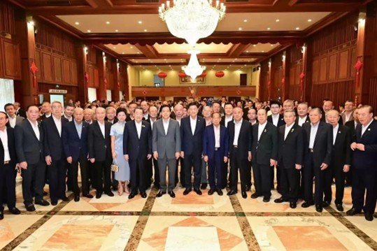 คุณจงมู่เยว่ รองประธานกลุ่มเอเชียแมส ประเทศไทย ได้รับเชิญเข้าร่วมกิจกรรม Open House อบอุ่นรับฤดูใบไม้ผลิ ร่วมเฉลิมฉลองตรุษจีน ณ สถานเอกอัครราชทูตจีนประจำประเทศไทย