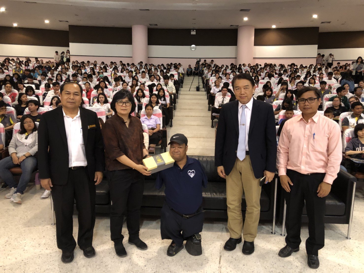 มหาวิทยาลัยมหาสารคาม เชิญบรรยายพิเศษ ในหัวข้อ “พลังใจพิชิตความสำเร็จ”  มหาวิทยาลัยมหาสารคาม เชิญบรรยายพิเศษ ในหัวข้อ “พลังใจพิชิตความสำเร็จ”