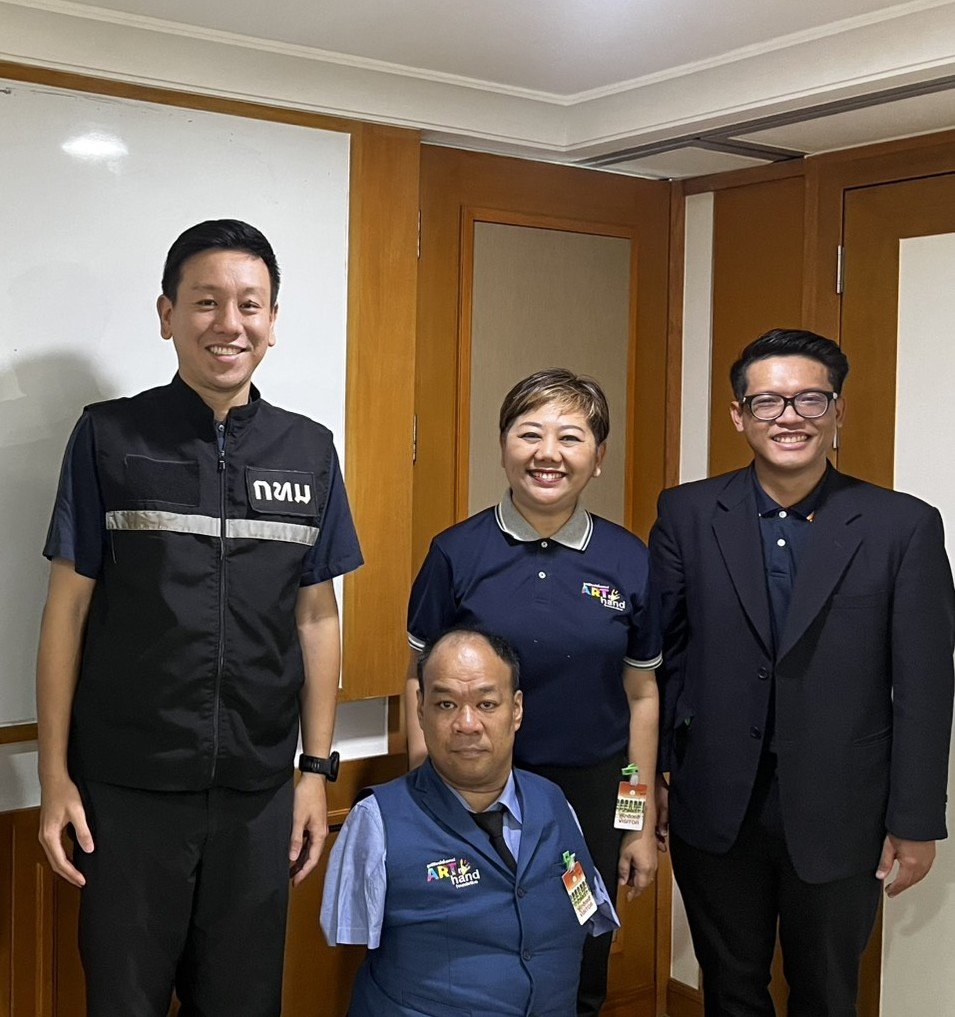 มูลนิธิอาร์ตโนแฮนด์ เข้าพบรองผู้ว่ากรุงเทพฯ หารือความร่วมมือด้านศิลปะ