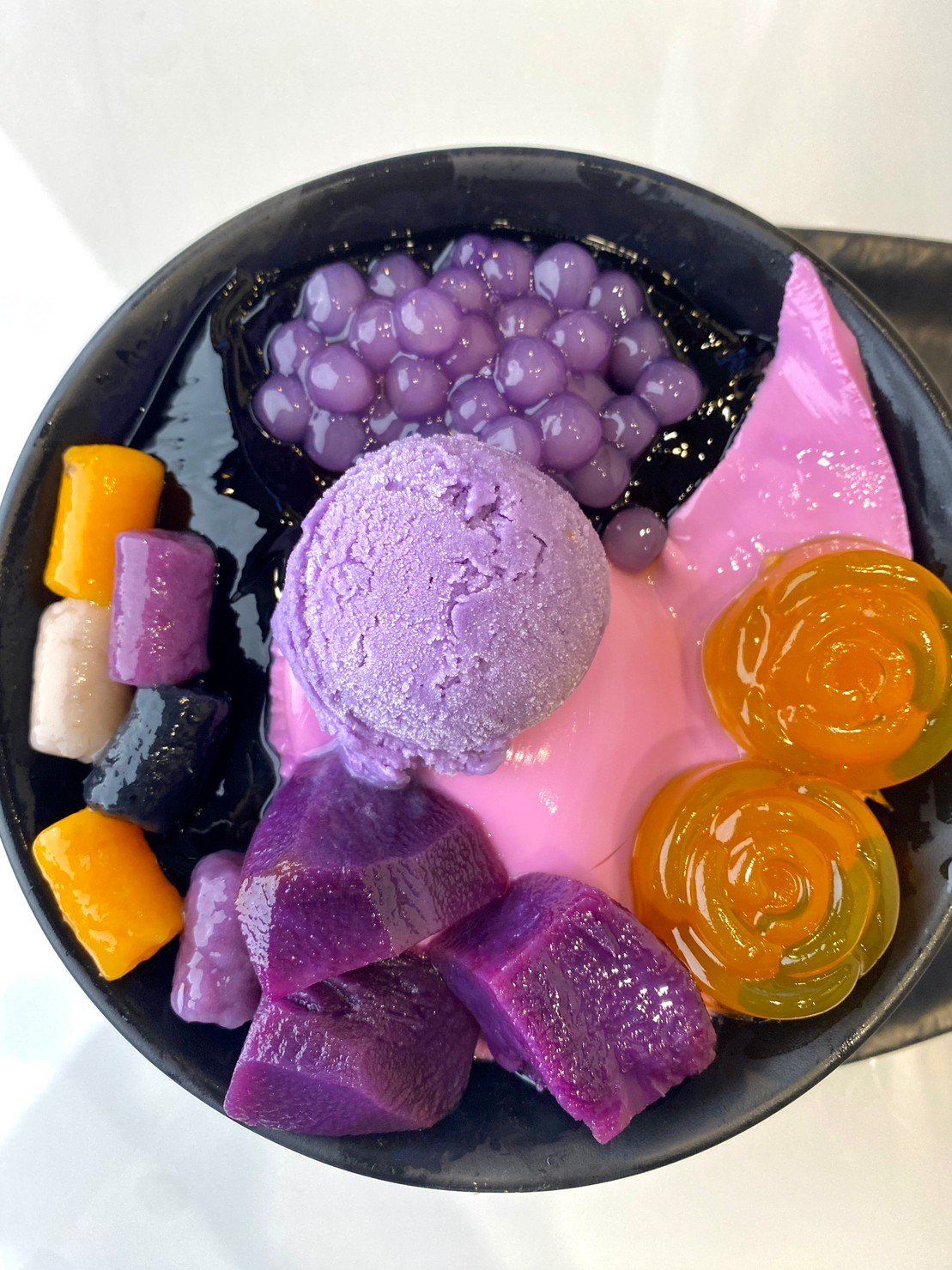 YIN-YANG เมนู Signature อีกหนึ่งความอร่อยจากทาโรโตะ ที่แนะนำให้ทุกคนต้องลอง YIN-YANG เมนู Signature อีกหนึ่งความอร่อยจากทาโรโตะ ที่แนะนำให้ทุกคนต้องลอง